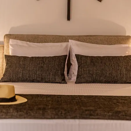 Lithinon Luxury Free Parking Chania (Crete)