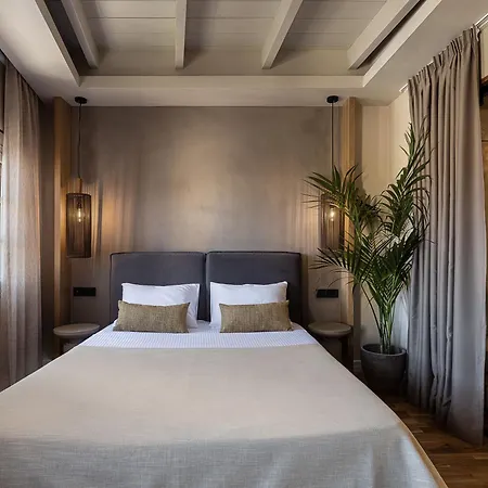 Lithinon Luxury Free Parking Chania (Crete)