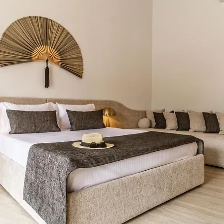 Lithinon Luxury Suites With Free Parking